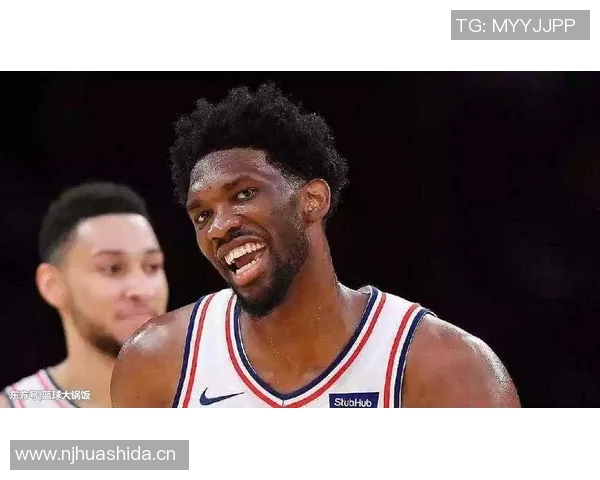 巴特勒盛赞库里:将球交给他后果然奇迹频现 巴特勒盛赞库里:将球交给他后果然奇迹频现