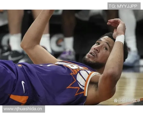 布克谈绝杀三分未中经历成长不后悔选择展现勇气与决心 布克谈绝杀三分未中经历成长不后悔选择展现勇气与决心