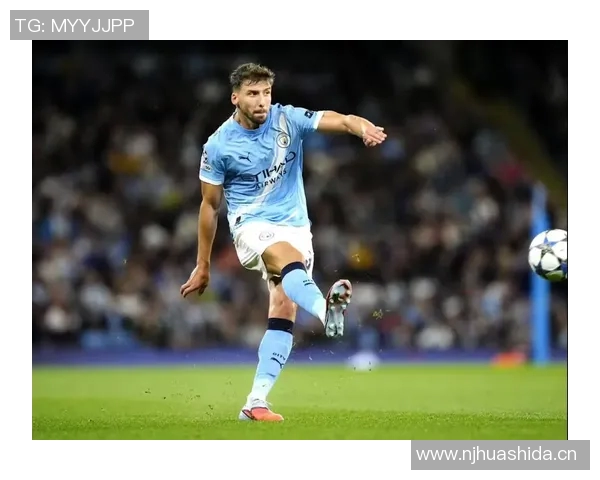 曼城后卫迪亚斯新纹身引关注汉字道与俄文硬汉寓意深刻