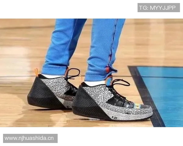 加兰左脚趾受伤退赛表现低迷仅得11分5板2助2断再遭打击